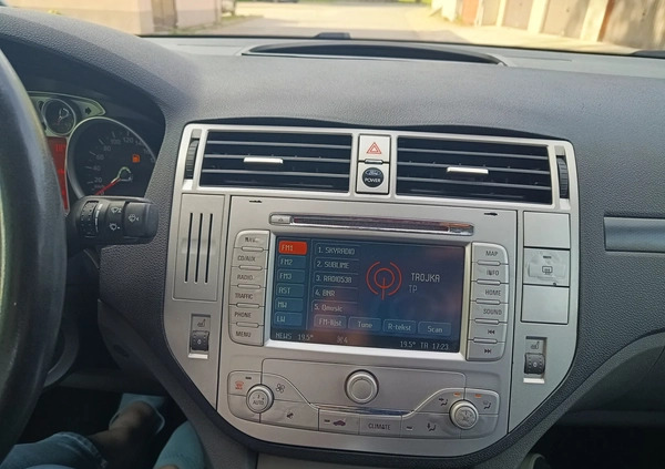 Ford Kuga cena 34800 przebieg: 220000, rok produkcji 2009 z Hrubieszów małe 301